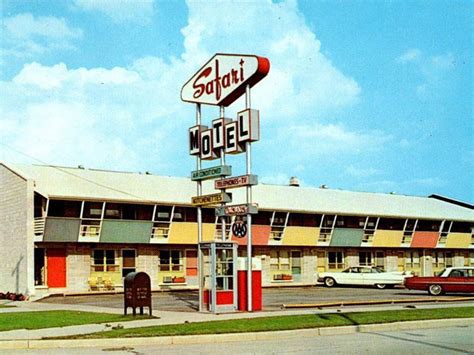 9 images of vintage Milwaukee motels