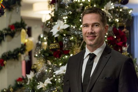 Luke Macfarlane as Nick in The Mistletoe Promise | Hallmark Channel