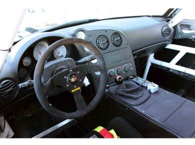 2010 Dodge Viper Interior, Cargo Space & Seating | U.S. News