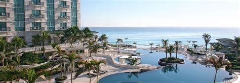 Hotel Review: Sandos Cancun Lifestyle Resort | TravelAge West