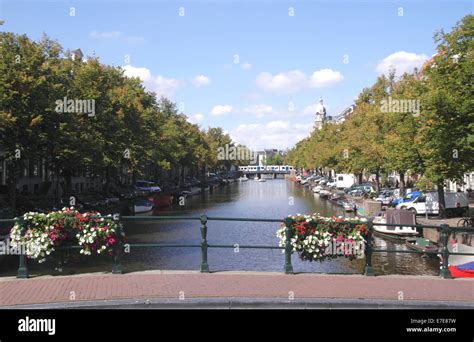 Bridge over keizersgracht canal amsterdam hi-res stock photography and images - Alamy