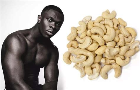 Benefits of cashew nuts for men - Legit.ng