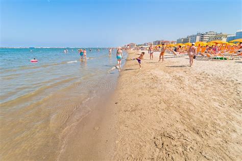 People On The Beach In Cervia, Italy Editorial Photography - Image of coast, landscape: 45867477