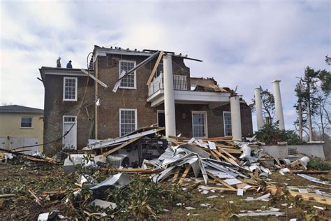 Tornado destroys historic mansion | News | dailypostathenian.com