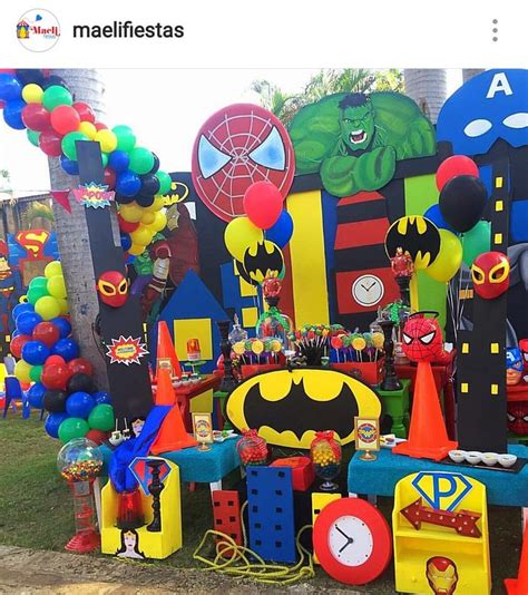 Superhero Birthday Party Dessert Table and Decor | Fiesta de cumpleaños ...