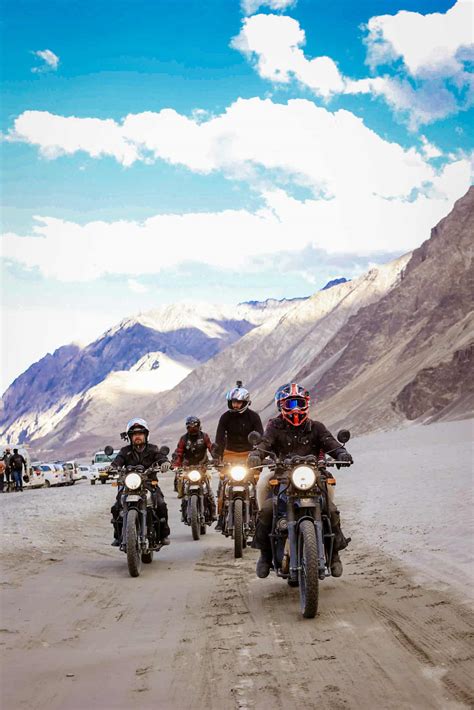 11 Days Delhi To Leh Ladakh Motorbike Tour in Indian Himalayas