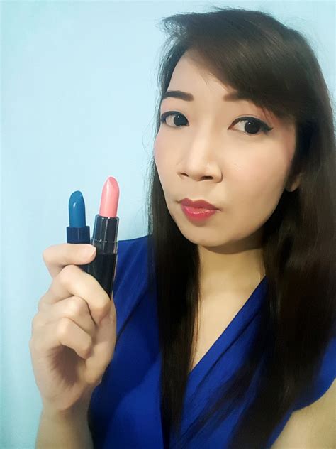 MOOD MATCHER COLOR CHANGING LIPSTICK FIRST IMPRESSION (SPONSORED)