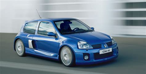 Renault Clio V6 - The Originals Museum