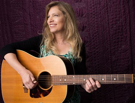 3 Harmonics Guitar Lessons From Muriel Anderson - TrueFire Blog - Guitar Lessons