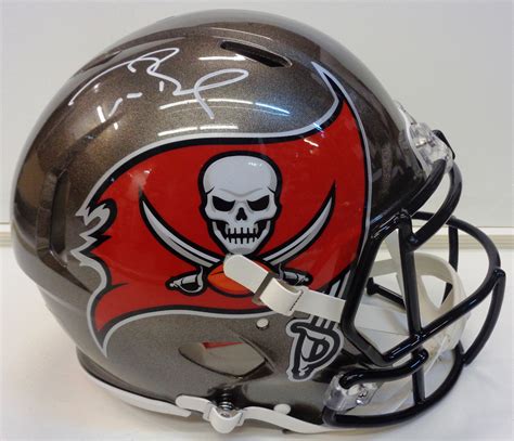 Tom Brady Autographed Tampa Bay Buccaneers Authentic Speed Full Size ...