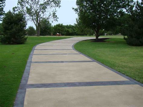 DCI Concrete Overlay Borders - http://directcolors.com | Stamped concrete driveway, Garden ...