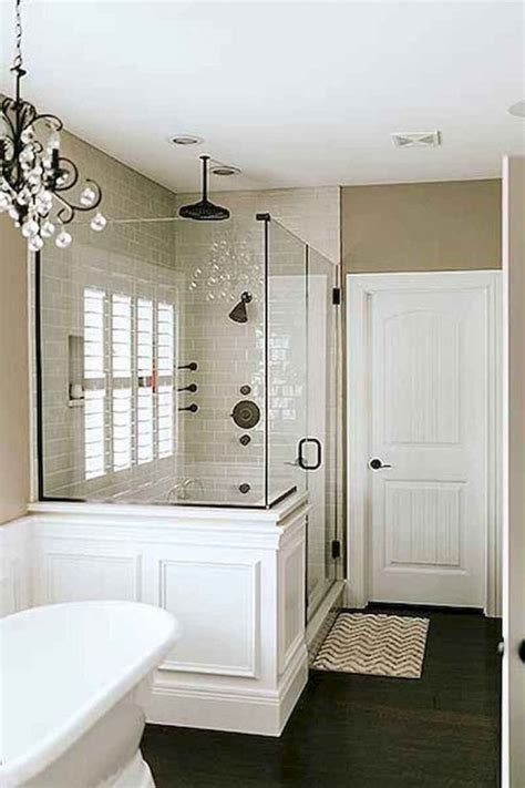 20+ Small Master Bathroom Designs