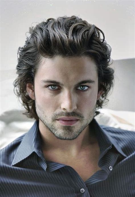 20 Cool Curly Hairstyles For Men | Long curly hairstyles, Hairstyle men ...