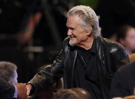 Kris Kristofferson's Lyme disease misdiagnosed as Alzheimer's - CBS News