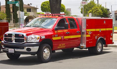 Los Angeles County Fire Dept. Squad 51 - a photo on Flickriver