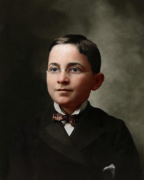 This kid dropped 2 atomic bombs, harry truman in 1897, aged 13 ...