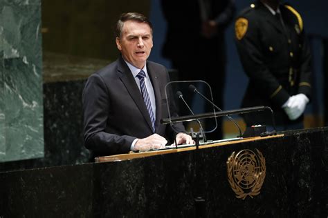 Bolsonaro Attacks Critics in Debut UN Speech - 25/09/2019 - World - Folha