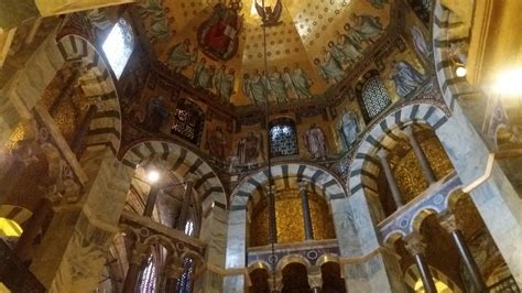 Carolingian architecture: Palatine Chapel (804 AD) in Aachen [OC ...