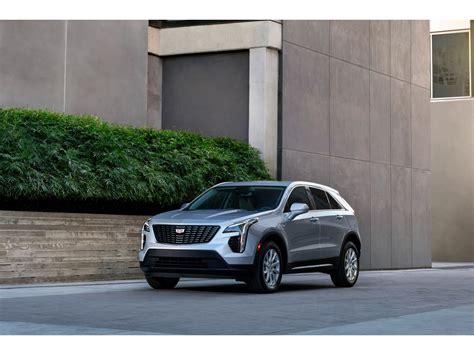 2023 Cadillac XT4 Pictures: | U.S. News