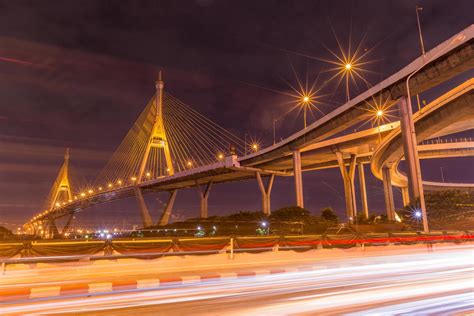 Bhumibol Bridge in Bangkok at night 1922861 Stock Photo at Vecteezy