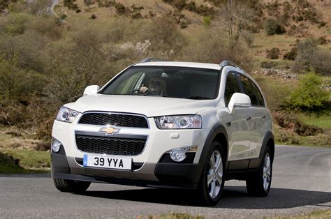 Chevrolet Captiva LTZ | Autocar