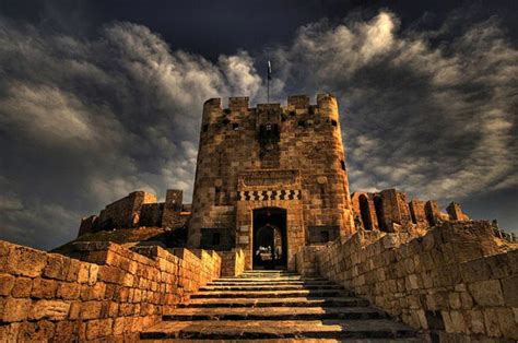 mother nature: Citadel of Aleppo, Syria - reminiscence of Ancient Glory