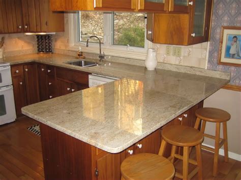 colonial cream granite | Colonial cream granite, Kitchen colors ...