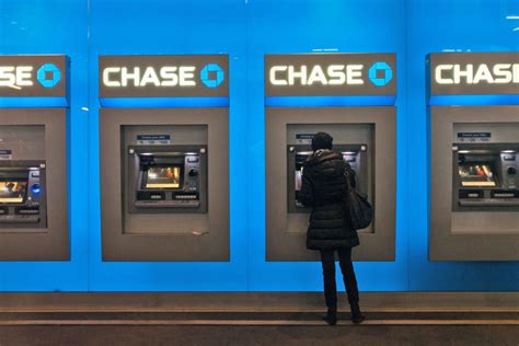 Chase now offers phone-based withdrawals at 'nearly all' ATMs