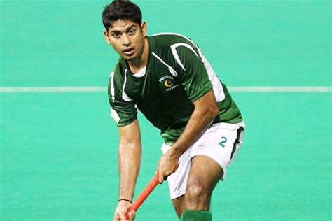 Pakistan hockey captain asks PHF to clear player dues