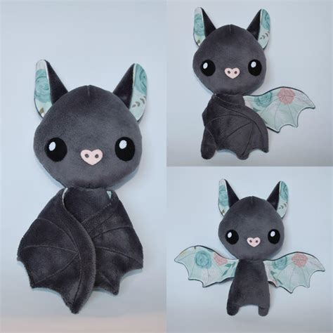 Bat Plush by TheRuffledRaven on DeviantArt