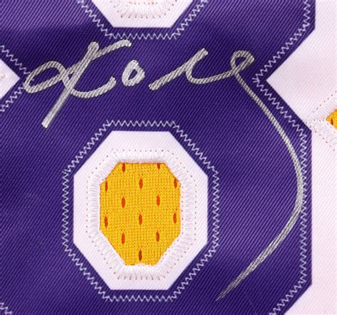 Kobe Bryant Signed Lakers 1996-97 Rookie Year Style Jersey (PSA ...