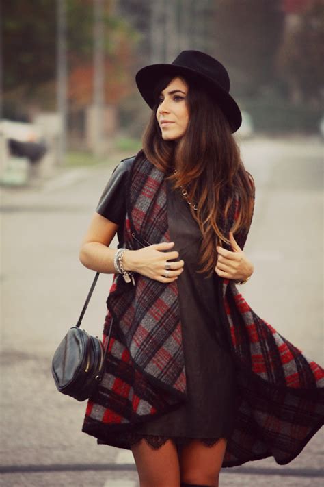 20 Stylish Outfit Ideas with Dresses for Perfect Fall Look