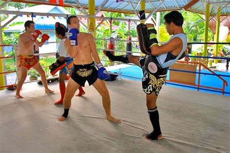 Thai Boxing Class - Adults - Siam Adventure Club