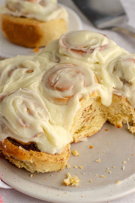 Sourdough Cinnamon Rolls