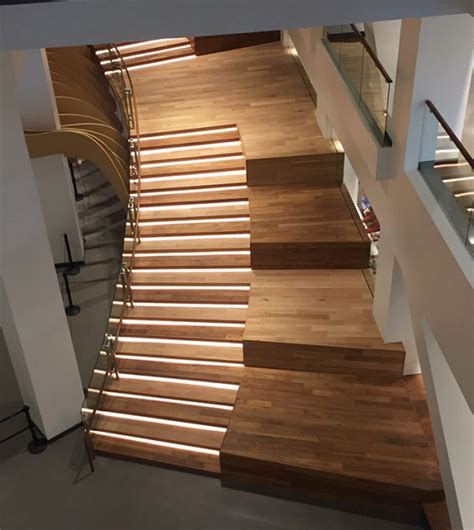 Rethinking the Humble Stair Tread: 8 Reclaimed Wood Stair Tread Examples