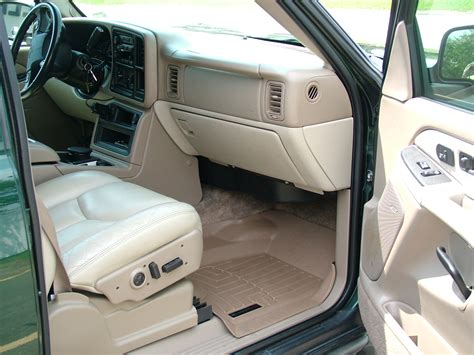 2003 Chevrolet Suburban - Interior Pictures - CarGurus