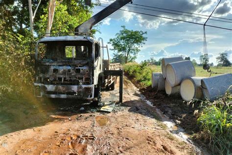 Crane Truck Operator Electrocuted To Death In Northeastern Thailand - CTN News