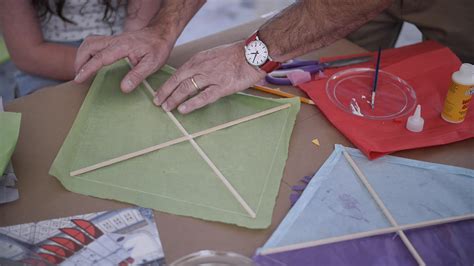 Learn How to Make Kites from this Local Artist - Coral Gables Magazine