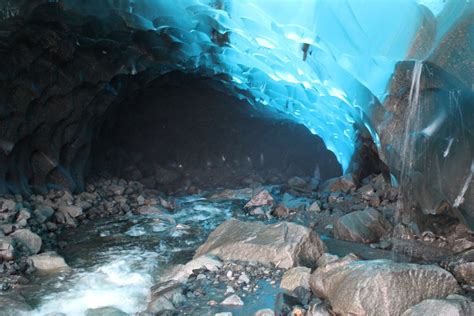 Mendenhall Ice Caves, Juneau, Alaska | 20 Unbelievably beautiful places.