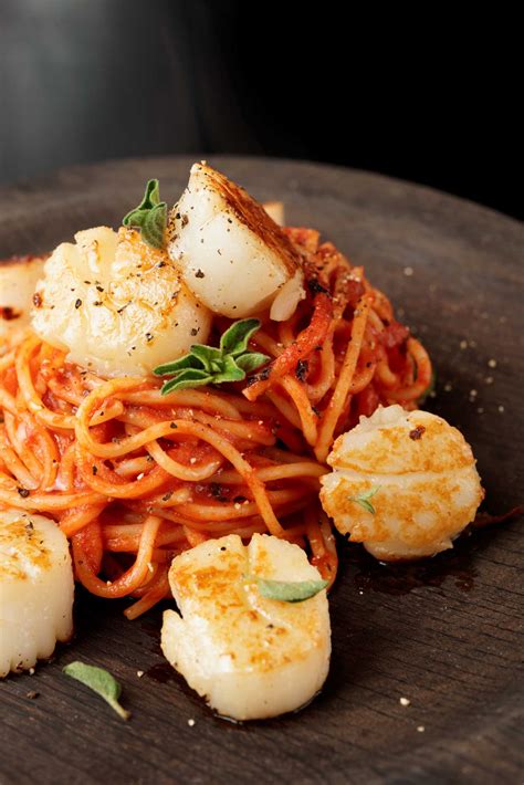 Scallops Pasta with “Romesco” Sauce – DelicioUS!