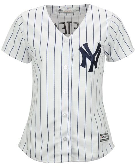 Majestic Women'S Derek Jeter New York Yankees Replica Jersey in White ...