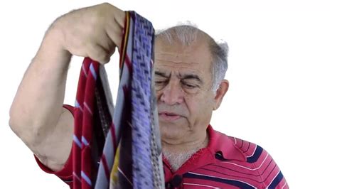 How to make a tie hanger – Idiom Studio