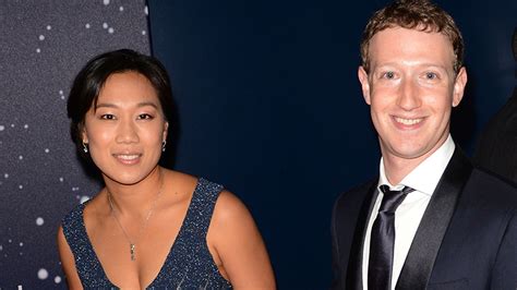 Mark Zuckerberg shares sweet photo of baby daughter