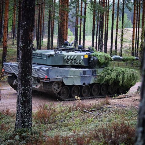 Leopard 2a4 of the Finnish defence forces. | World of tanks, Panzer ...