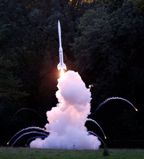 Starchaser rocket launch - Manchester Evening News