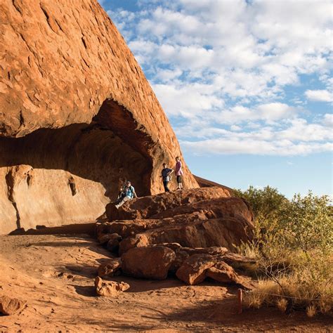 Uluru base walk | Uluru-Kata Tjuta National Park