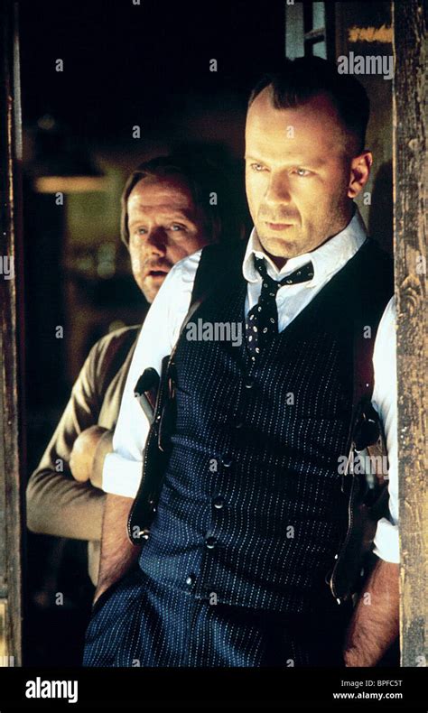 Bruce Willis Last Man Standing Stock Photos & Bruce Willis Last Man Standing Stock Images - Alamy