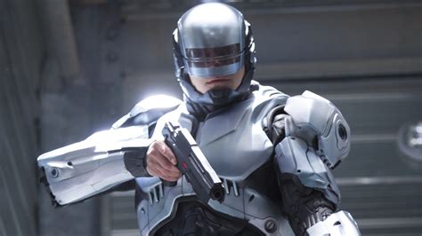 Robocop review (2014)