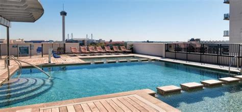 9 Hotels With Rooftop Pool In San Antonio, Texas - Updated 2024 | Trip101