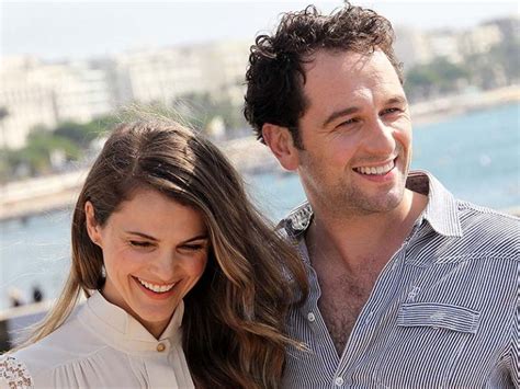 Keri Russell and Matthew Rhys Welcome First Child | Rave It Up